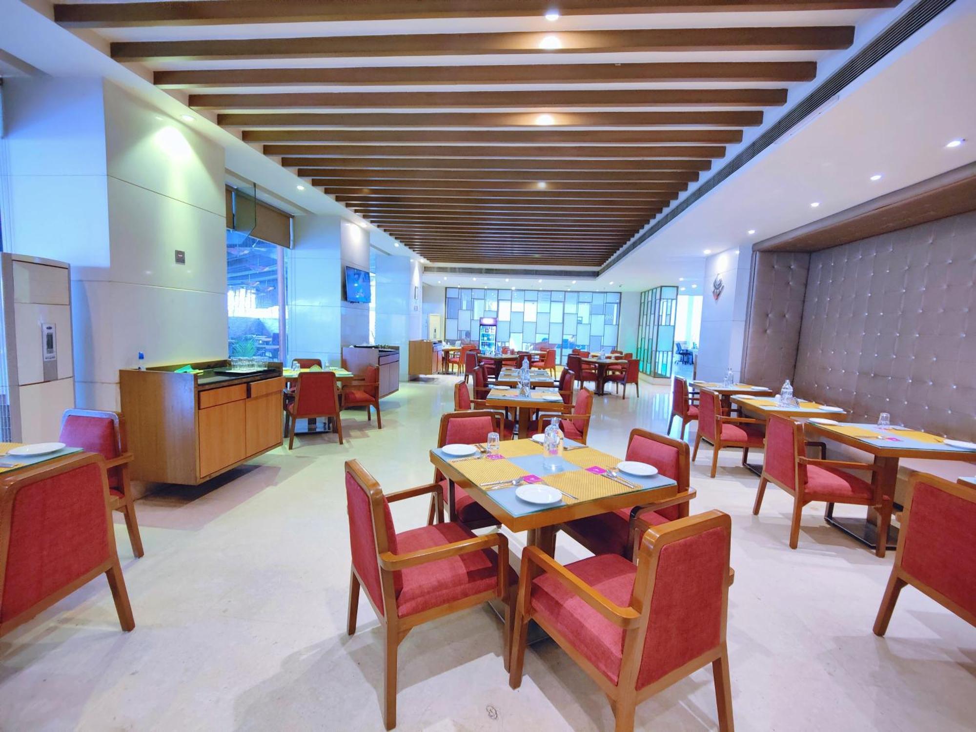 Regenta Central Grand Exotica Pimpri-Chinchwad Exteriér fotografie