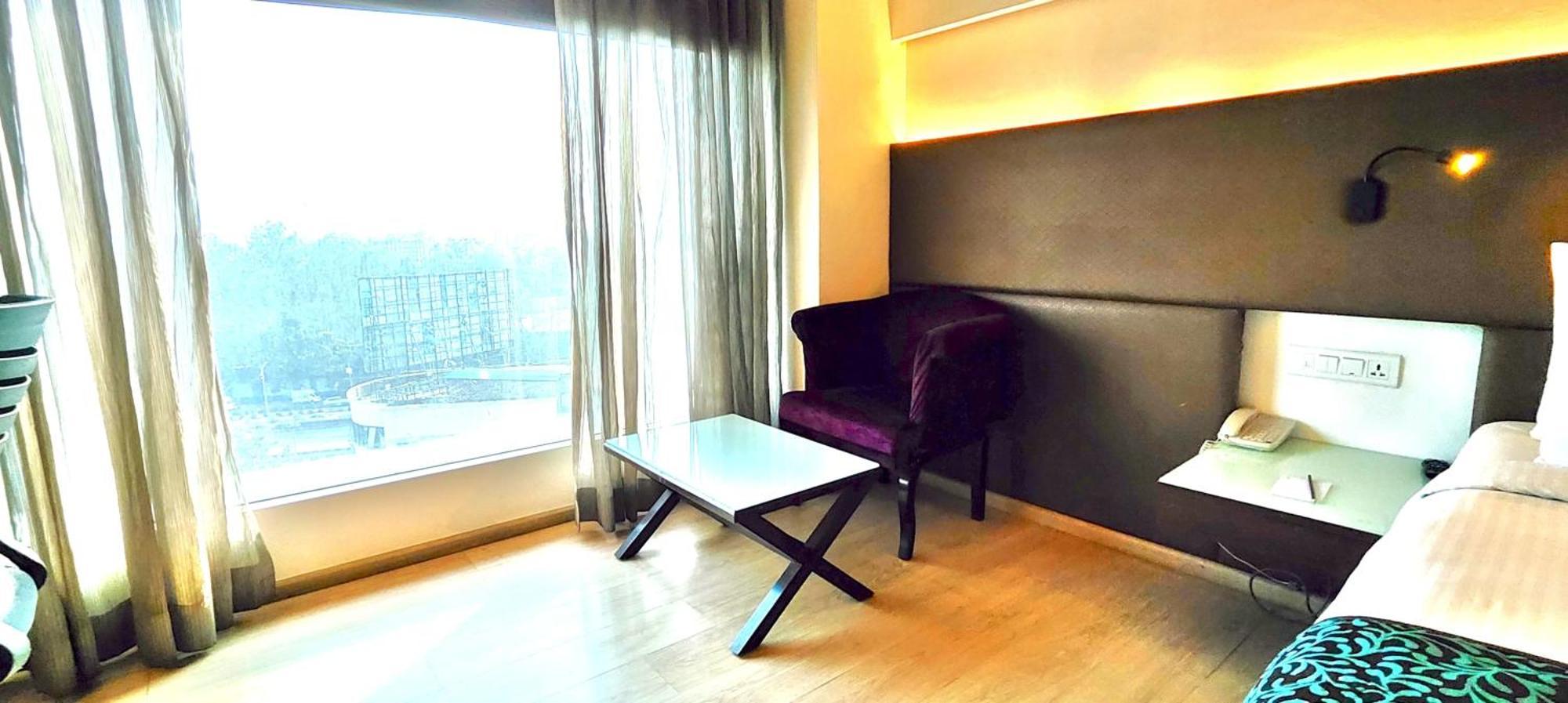Regenta Central Grand Exotica Pimpri-Chinchwad Exteriér fotografie